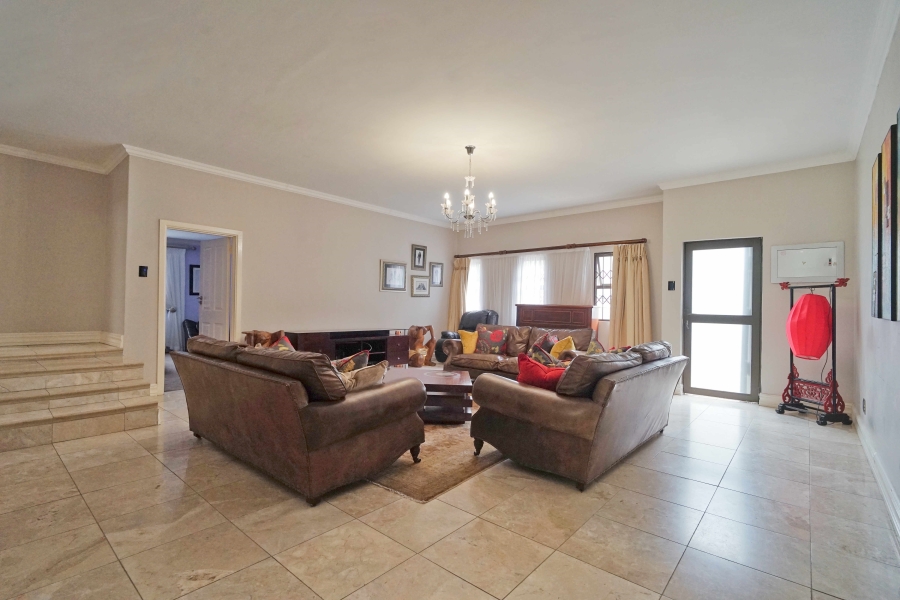 6 Bedroom Property for Sale in Beacon Bay Eastern Cape